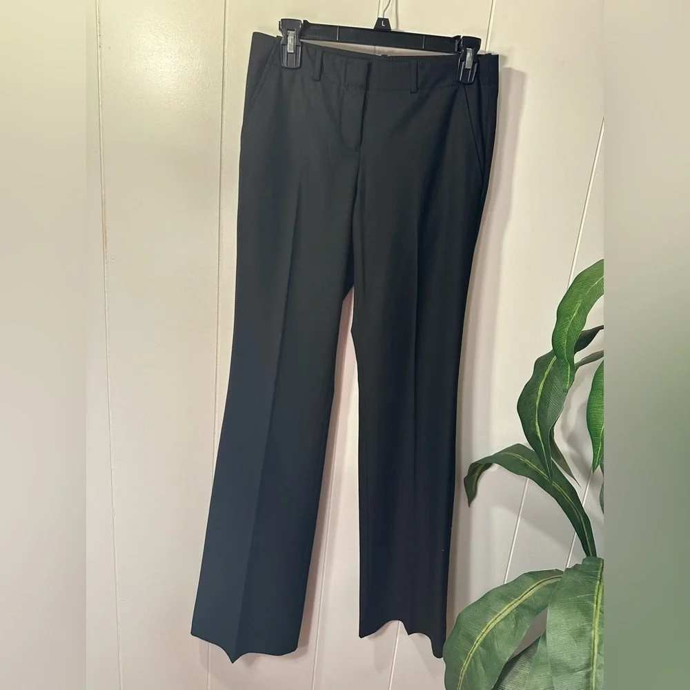 The Limited Cassidy Fit Black Slacks with Flare Leg, Size 2